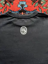 Pečať Moltéa natlačená na zátylku